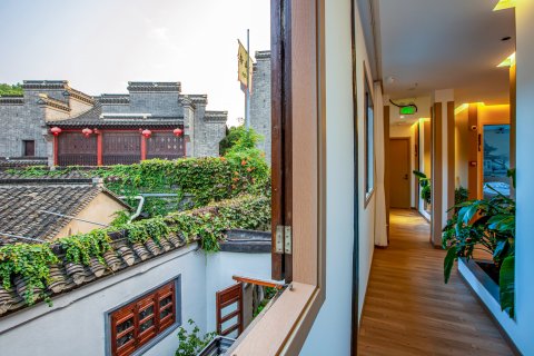 镇江小山楼客栈