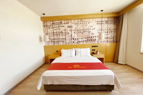 如家派柏·云酒店(日喀则市人民医院店)