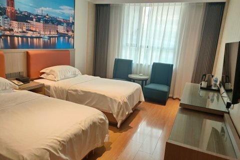 如家睿柏·云酒店(南漳高铁站店)