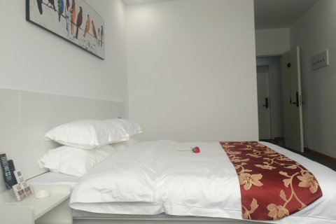 扶沟慧聚宾馆(一峰购物广场店)