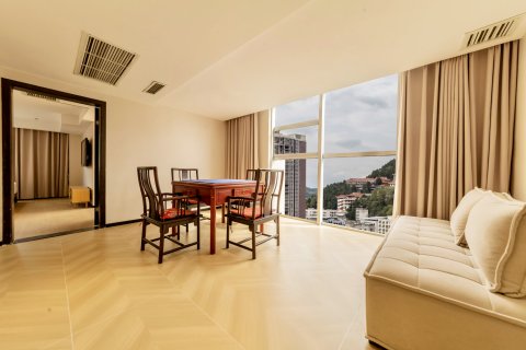 盐亭尚品弥江酒店