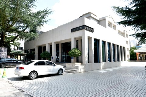 乳山宾馆(乳山商业街店)