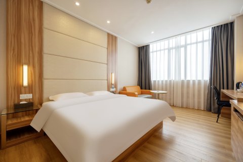 汕头潮泰致尚酒店(小公园汕头汽车总站店)