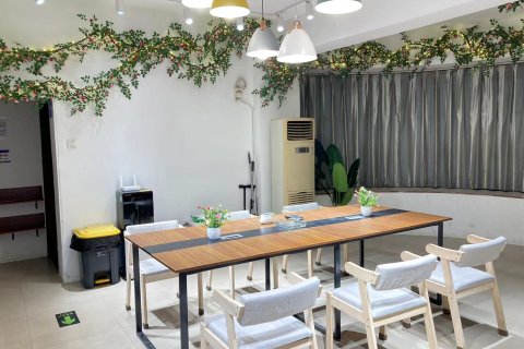 临栖青年旅舍(洛阳火车站店)