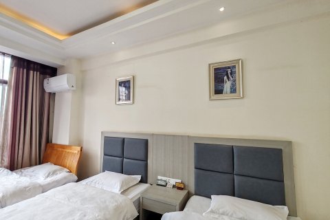 鹤庆锦瑞商务酒店