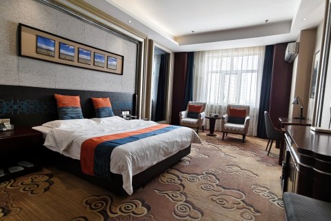 陈巴尔虎旗金鼎印象主题酒店