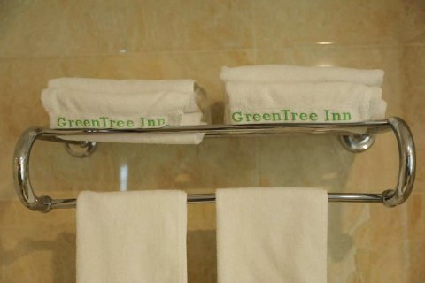 格林豪泰(肥东合裕路华东建材中心龙塘高速口店)