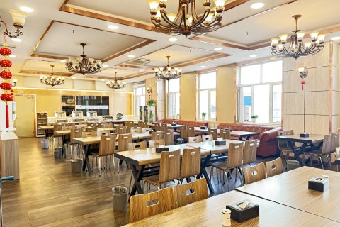 伊宁江苏大酒店(六星街店)