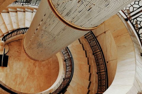 兴义富康国际酒店(桔山广场梦乐城购物中心店)