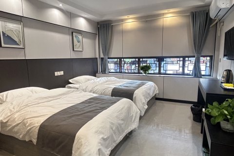 隆昌古牌坊民宿