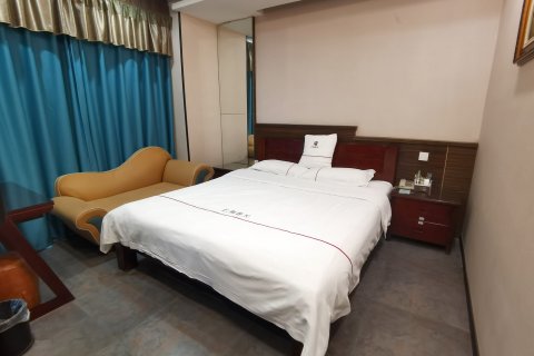 北川仁和春天酒店(安昌步行街店)