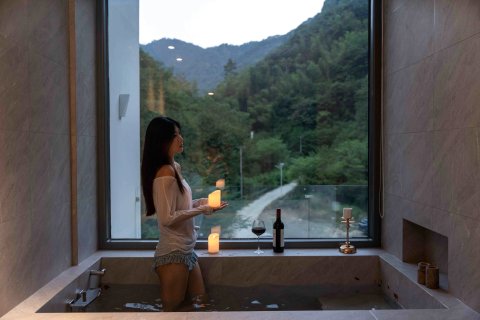 泾县宅野山谷民宿(皖南川藏线桃岭六道湾店)