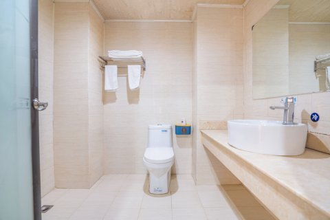 鸿业商务酒店(昆明火车站大悦城中心店)