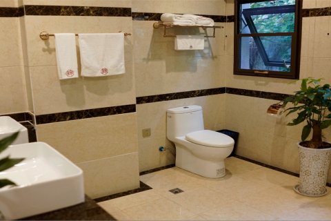 自贡南湖别院酒店(华商国际城店)