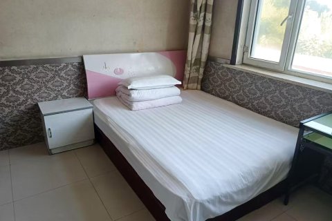 延寿红桃八旅馆