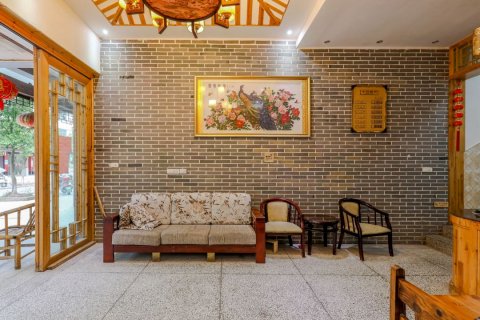 云锦客栈(龙虎山游客中心店)