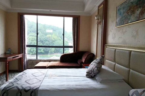 磐安首创商务酒店