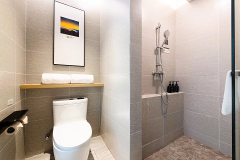 重庆解放碑亚朵酒店