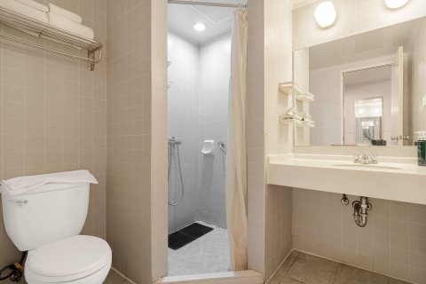 白玉兰酒店(厦门大学世茂双子塔店)