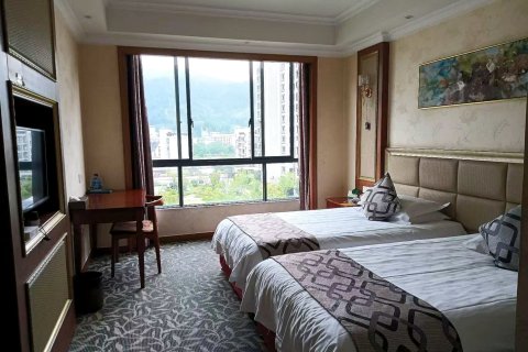 磐安首创商务酒店