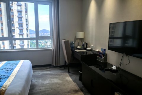 烟台龙湖假日酒店