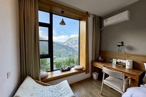 丹巴宝生居民宿(甲居藏寨1号观景台店)