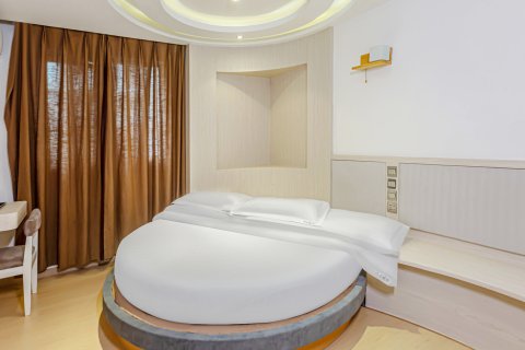 昆明三寸彼岸酒店(火车站店)