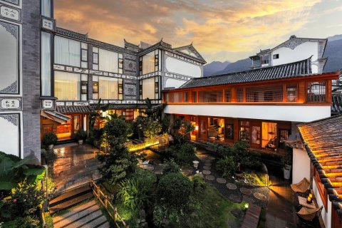 大理舍予·隐秘花园客栈