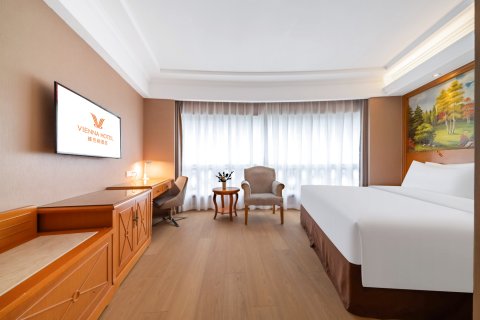 维也纳酒店(嵊州宝龙广场店)