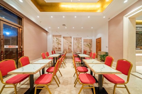 维也纳酒店(嵊州宝龙广场店)