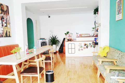 漠语星河青年旅舍