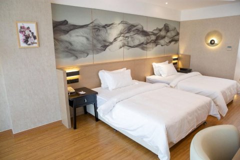 锦江都城酒店(昆山金鹰国际昆剧院店)