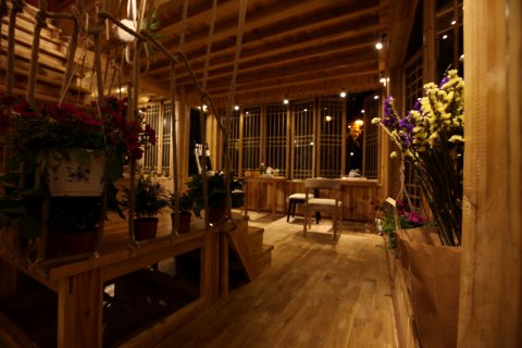 西江流风苗族非遗文化主题酒店