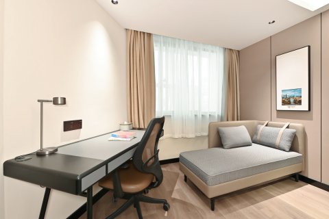 大连中山广场亚朵酒店