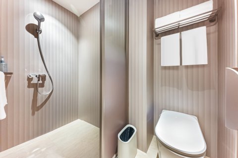 汉庭酒店(化隆巴燕路店)