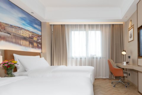 维也纳酒店(丽水龙泉店)