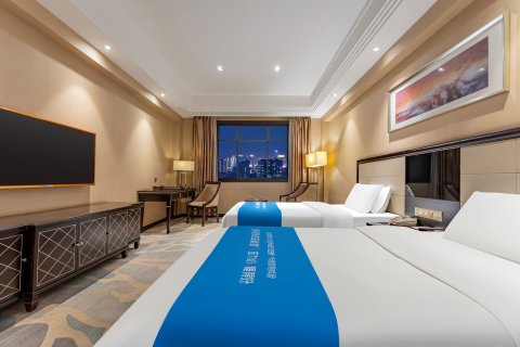 凯盛美季酒店(宜昌cbd购物中心解放路步行街店)