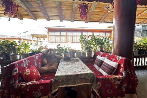 香格里拉源鑫阁客栈(独克宗古城店)