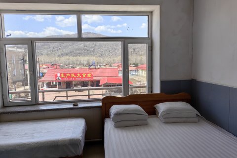 五常凤凰山栖凤楼大酒店