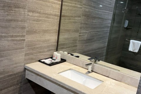 怡莱酒店(余姚新建北路店)