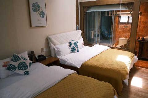 丽江束河三寸日光客栈