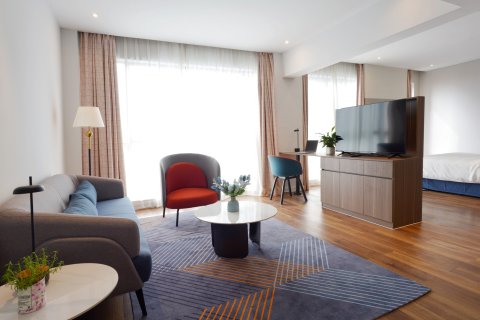 佛山禅城智选假日酒店(魁奇路地铁站创意产业园店)