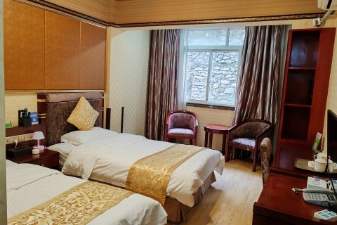 丹巴金珠大酒店