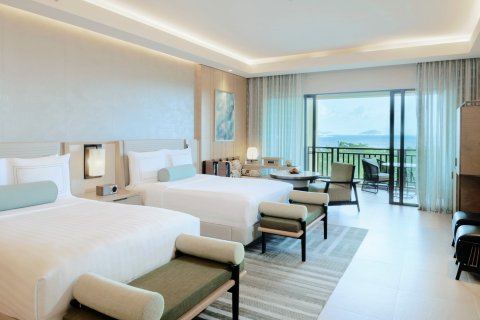 金茂三亚亚龙湾丽思卡尔顿酒店