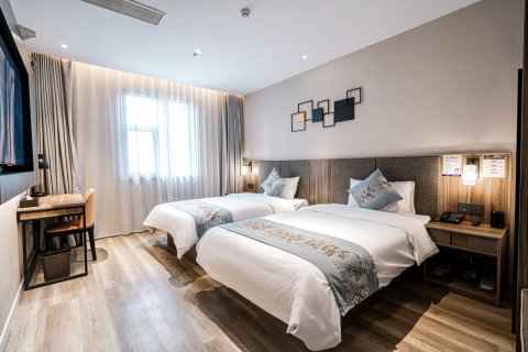 如家素柏云酒店(高邮通湖路世贸广场店)