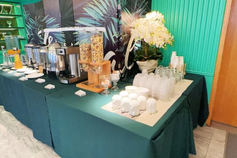 丽呈朗誉酒店(肇庆七星岩景区店)