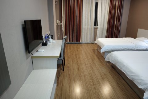 白天鹅连锁酒店(兴化戴南团结路店)