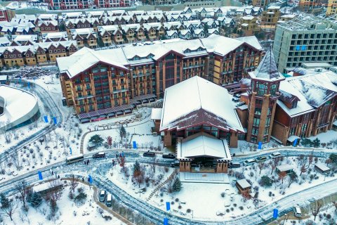 张家口崇礼富龙四季小镇度假酒店