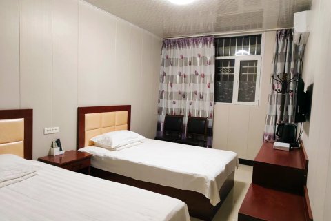 额济纳旗胡杨缘家庭宾馆