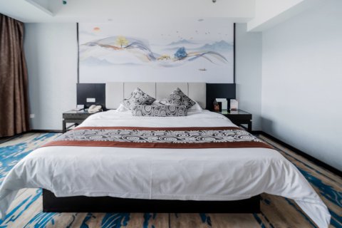 云和华威国际大酒店